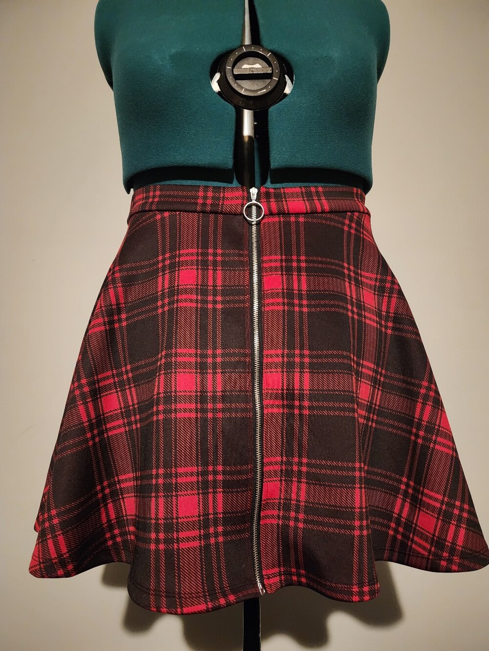 Hot Topic Red and Black Plaid Skater Skirt with Front Zip Ring